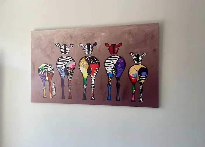 Un Nid Dans Les Pins *